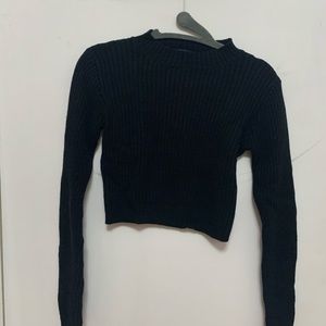 Brandy Melville cropped sweater